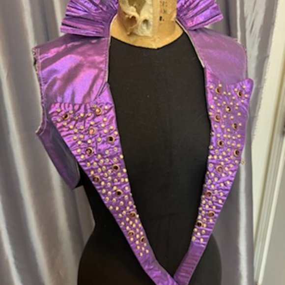 Authentic LAS VEGAS Showgirl Rhinestoned Jacket and Thong Set size small - Picture 2 of 4